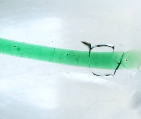 Yhteensopimattomat lasit